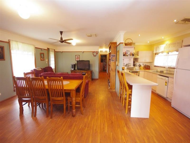 54 River Park Road, Cowra, NSW 2794