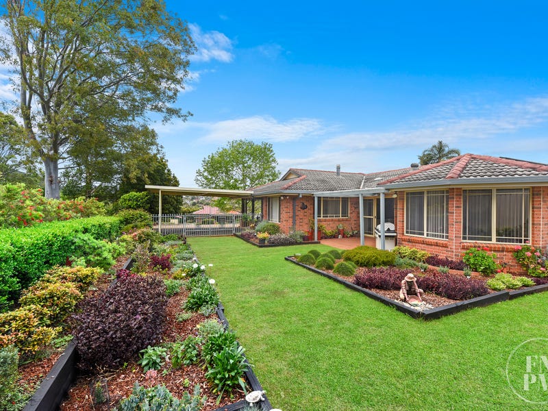 2 Crestwood Drive, Port Macquarie, NSW 2444