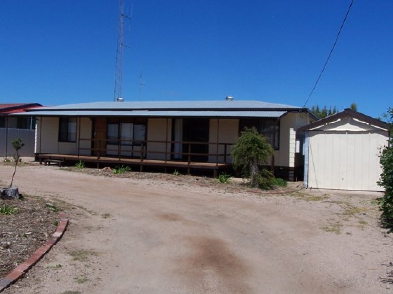 44 Port Road, Wallaroo, SA 5556 Property Details
