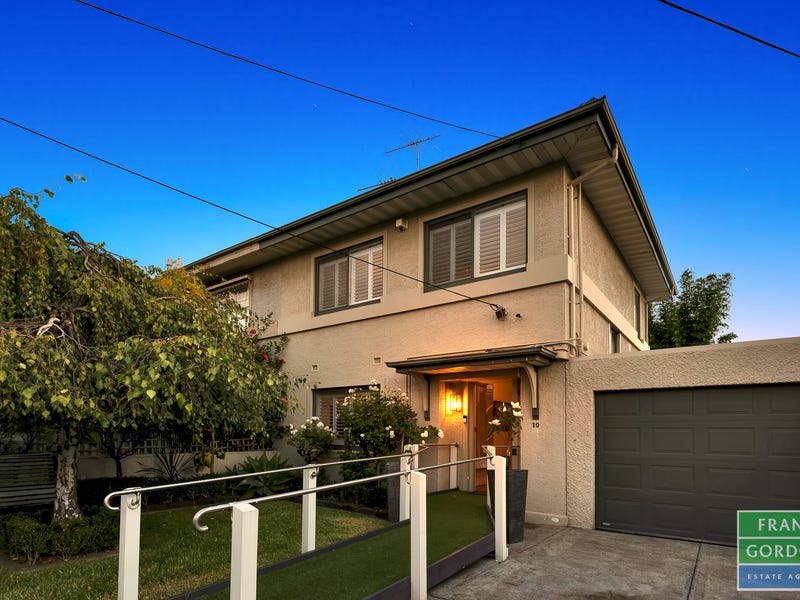 10 Crichton Avenue, Port Melbourne, VIC 3207