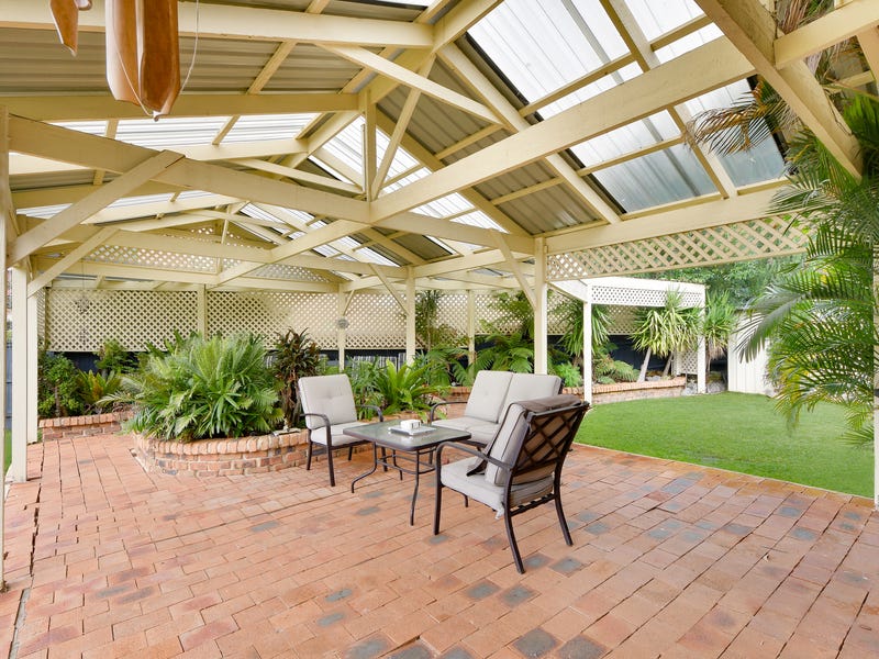 17 Belltrees Close Glen Alpine Nsw 2560 Property Details