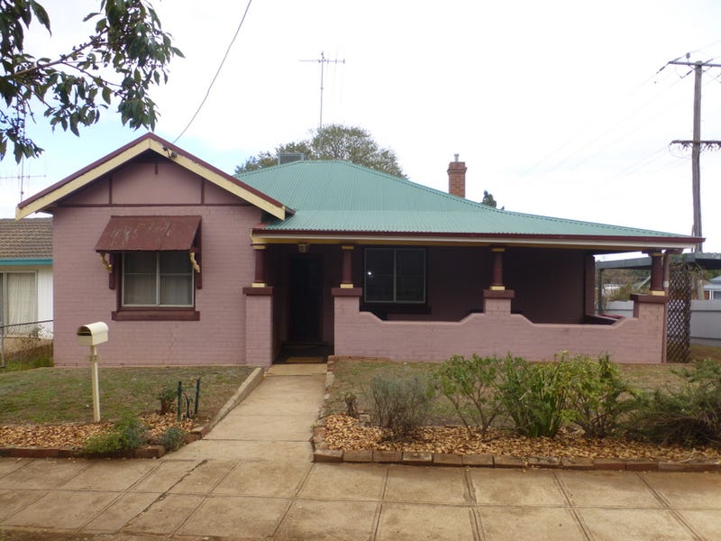 27 Goobang Street, Parkes, NSW 2870 House for Sale