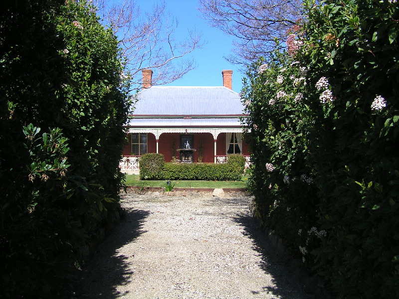 18 Victoria Road, Beechworth, VIC 3747