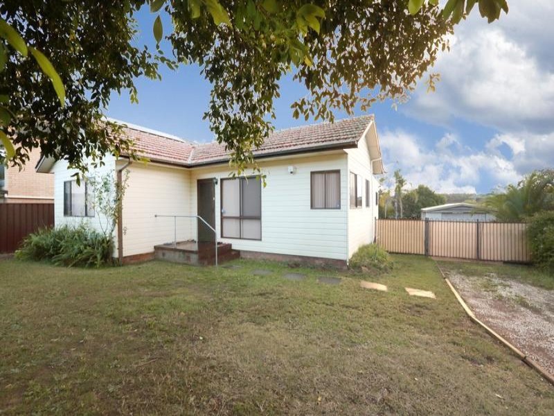 16 Lalor Street, Glenfield, NSW 2167