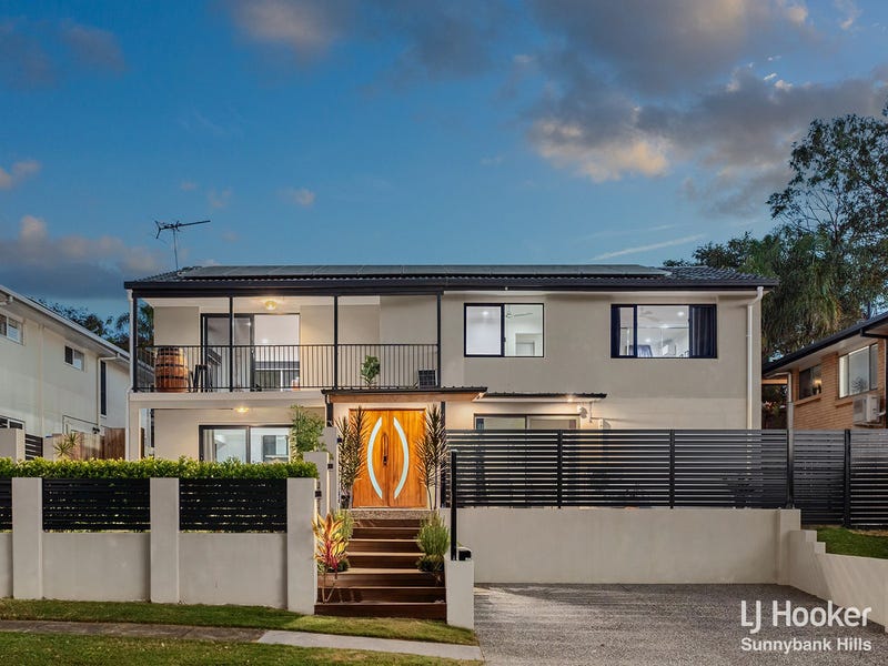 25 Raintree Street, Mansfield, Qld 4122 Property Details