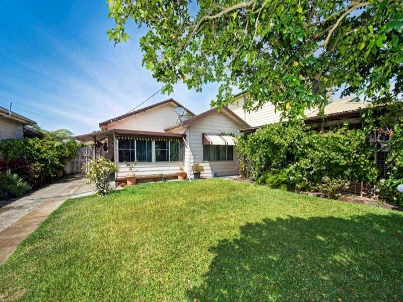 17 Rankin Road, Fern Bay, NSW 2295