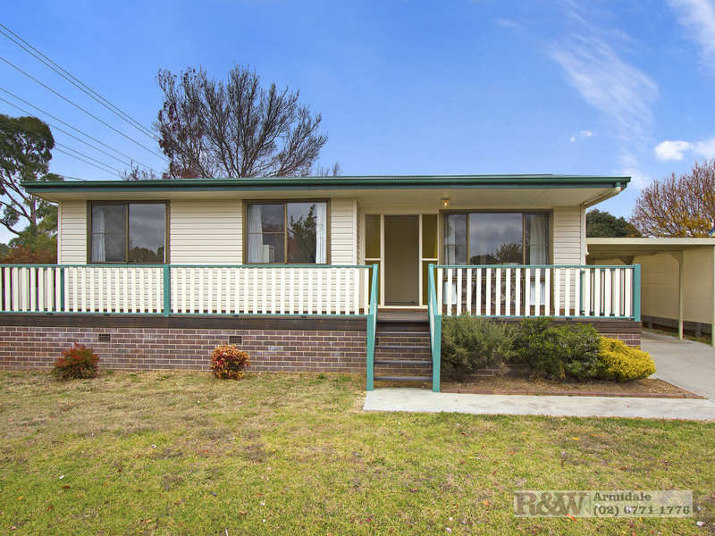 210 Canambe Street, Armidale, NSW 2350