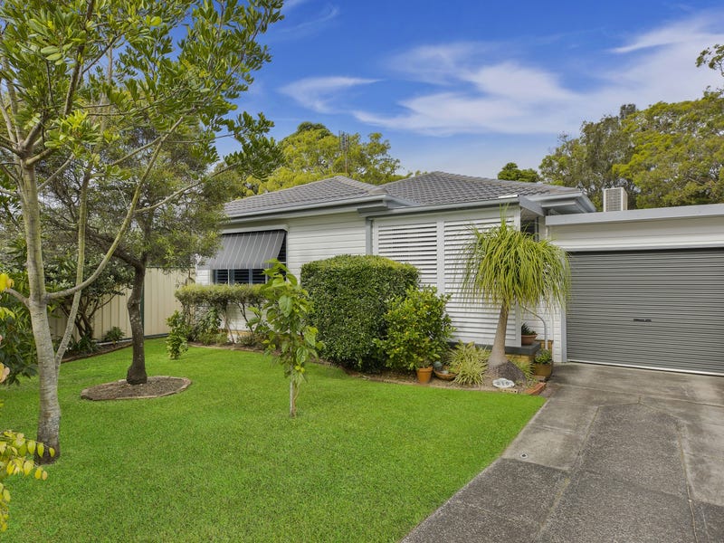 216 Ocean Beach Road, Woy Woy, NSW 2256