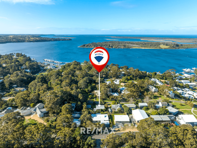 11 David Road, Metung, Vic 3904 House for Sale