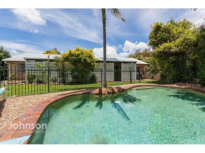 25 Clifton Cres, Durack, QLD 4077