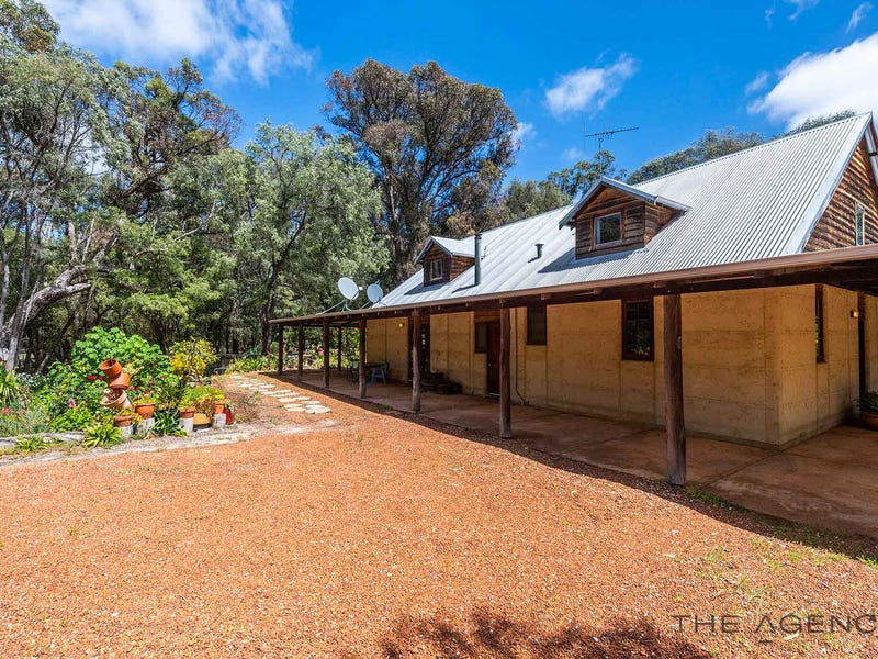 16 Peppermint Drive, Lake Clifton, WA 6215