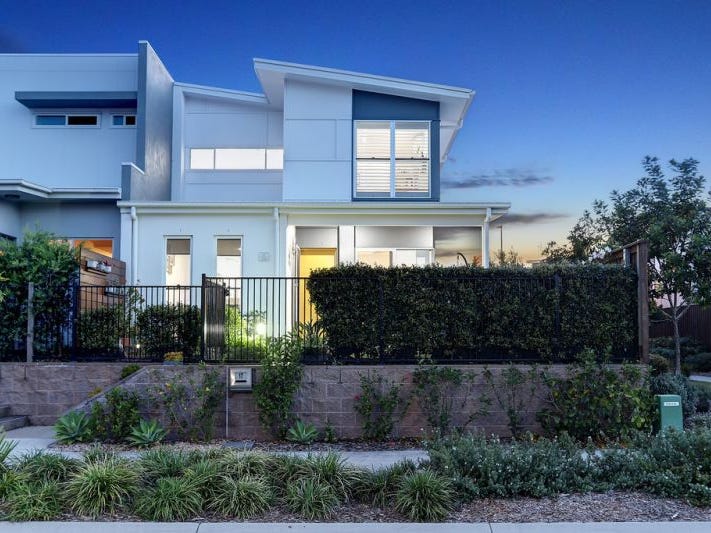 17 Fraser Ave, Maroochydore, Qld 4558 House for Sale