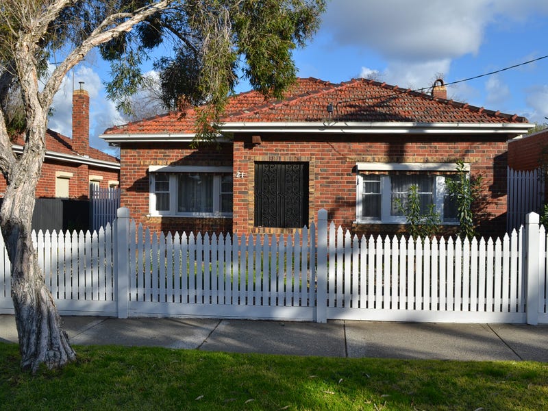 21 Woodlands Avenue, Pascoe Vale South, VIC 3044