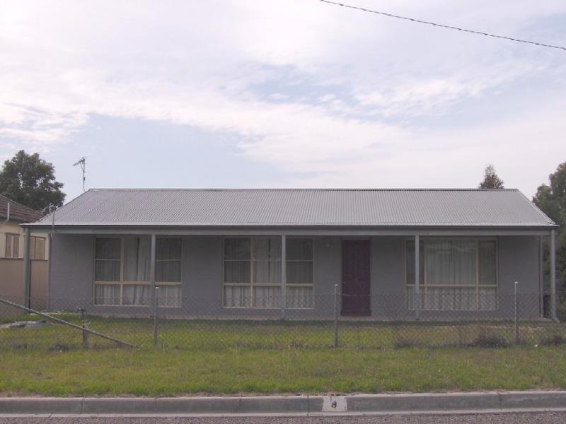 8 Station Street, Marulan, NSW 2579