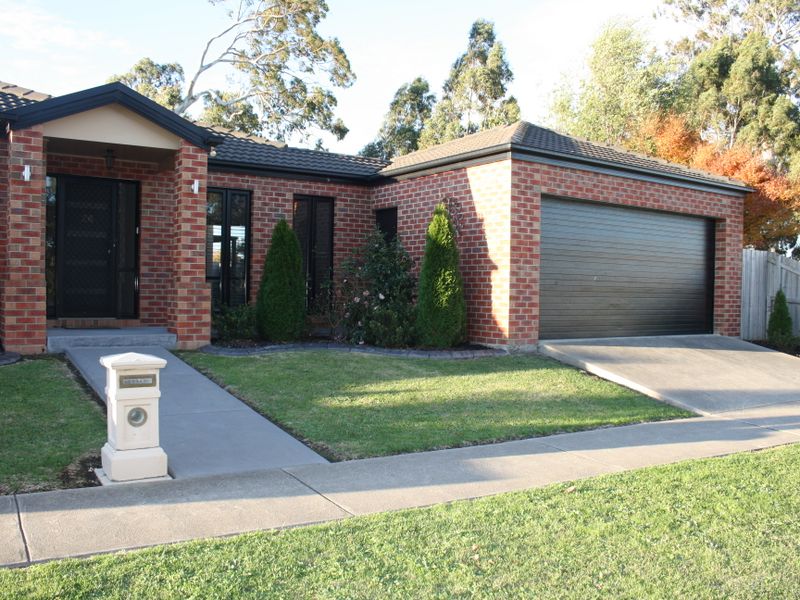 26 Balmoral Crescent, Bairnsdale, Vic 3875 Property Details