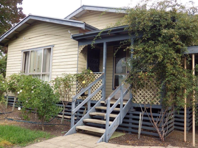 32 Riddoch Avenue, Mount Burr, SA 5279