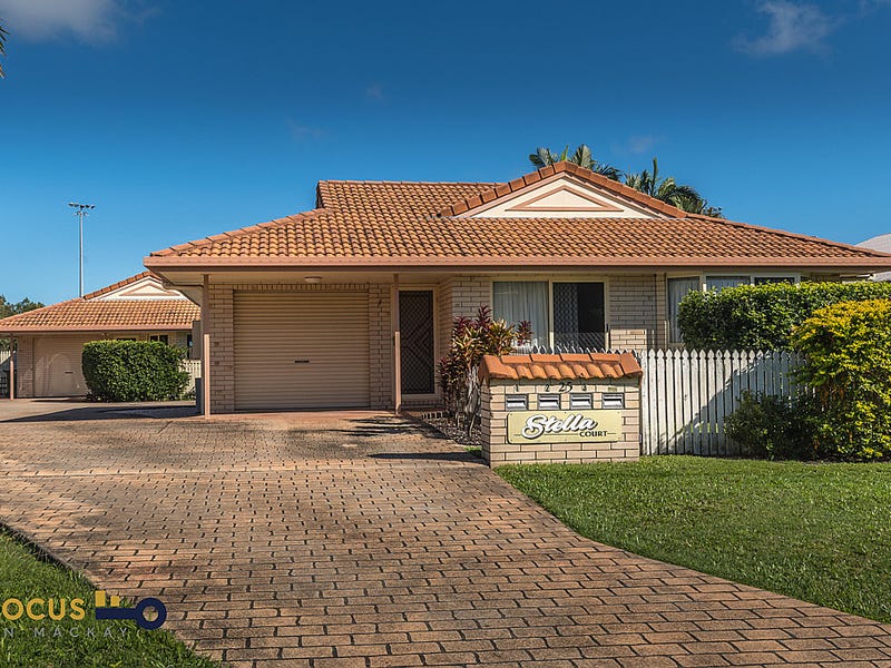 25 Frank Cowley Drive, Glenella, QLD 4740