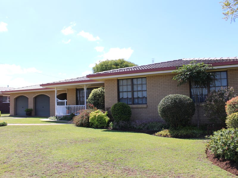 105 Hill Street East, Pittsworth, Qld 4356 Property Details