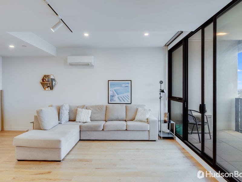 1024-642-doncaster-road-doncaster-vic-3108-property-details