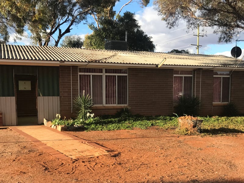 Kambalda west