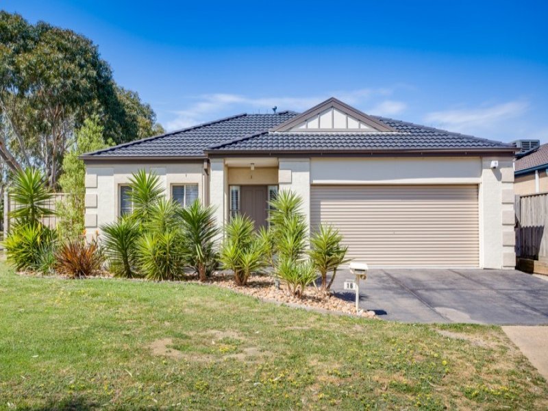 16 Esperance Court, Mount Martha, VIC 3934