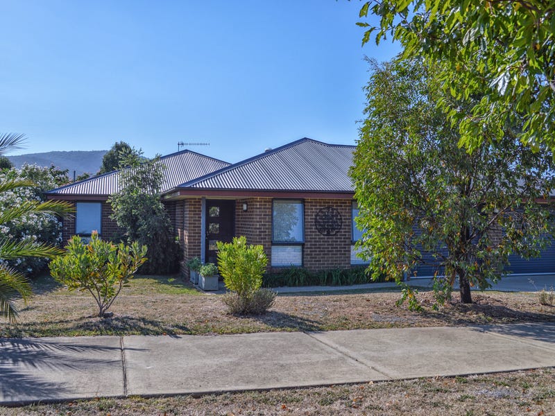 3 Gaylard Street, Tumbarumba, NSW 2653 House for Sale