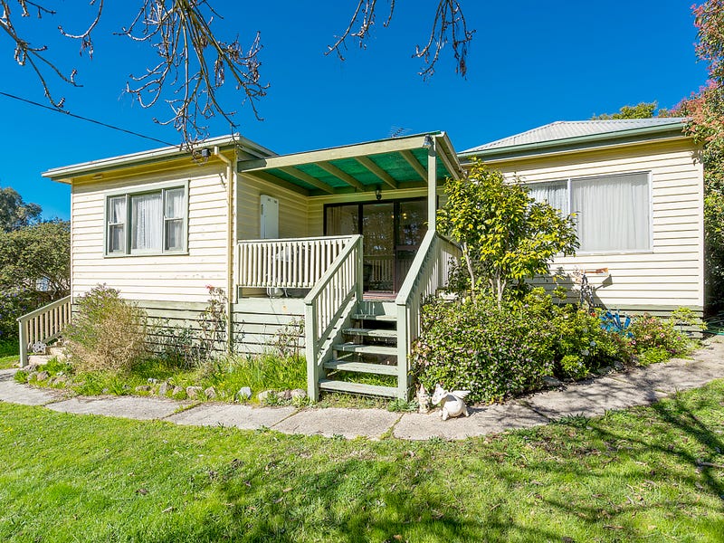 9 Ridge Road, Whittlesea, Vic 3757 Property Details