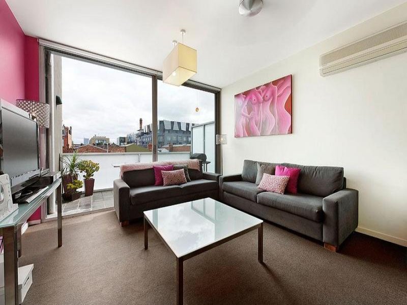 14/4 Victoria Street, Windsor, Vic 3181 Property Details