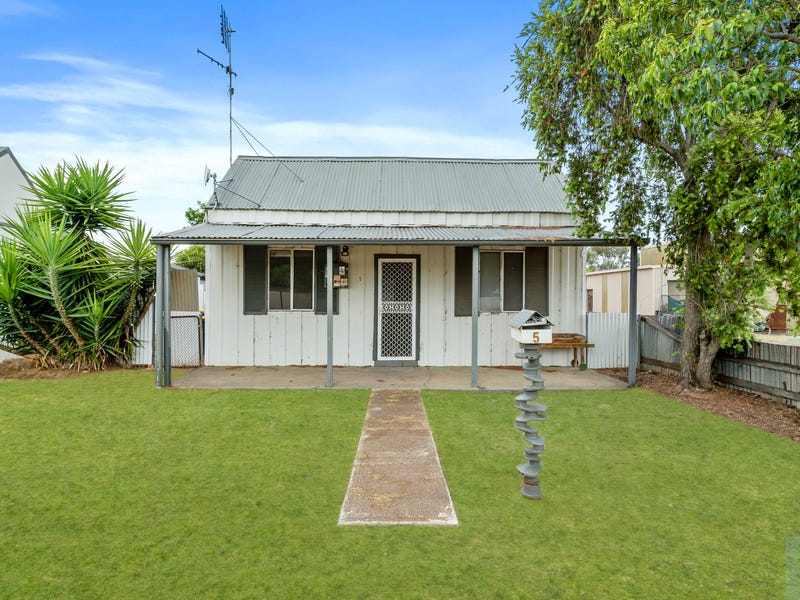 5 Mitchell Street, Berrigan, NSW 2712 House for Sale