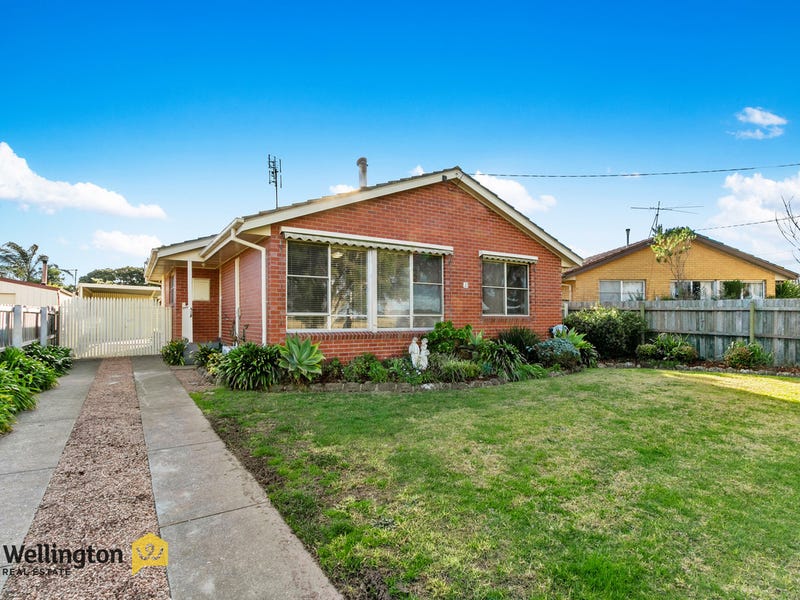 11 Gibsons Road, Sale, VIC 3850