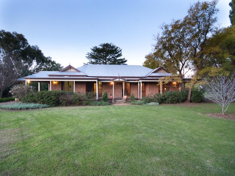 52 Warren Road, Narromine, NSW 2821