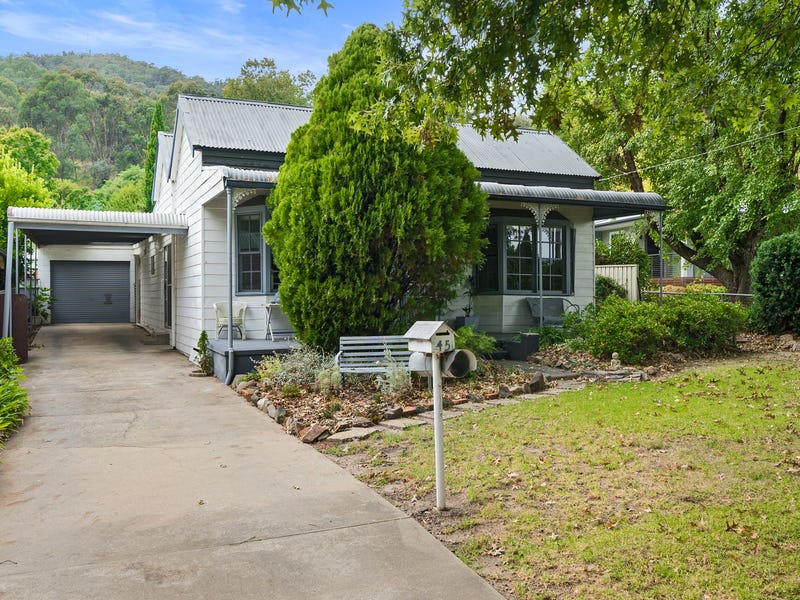 45 Elgin Street, Myrtleford, VIC 3737