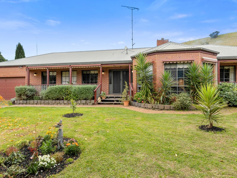 3830 NORTHERN HIGHWAY, Pyalong, Vic 3521 House for Sale realestate