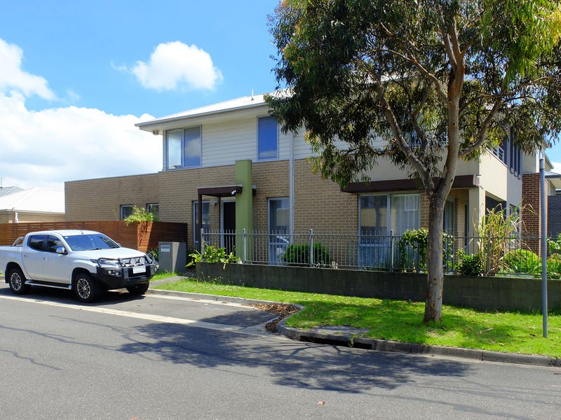 18 Ringtail Circuit, Maidstone, Vic 3012 House for Rent realestate