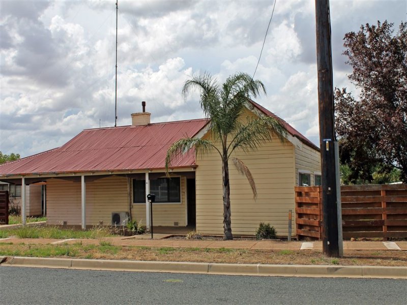 41 Court Street, West Wyalong, NSW 2671