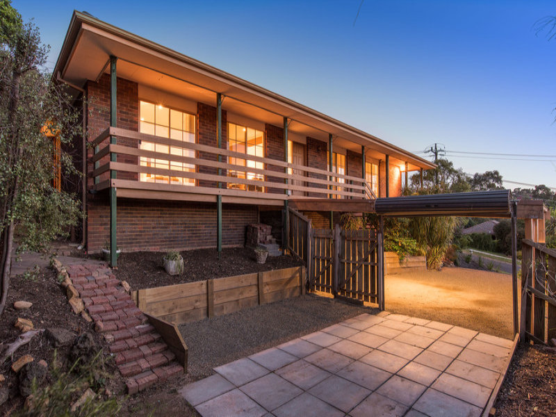 71 Zina Grove, Mooroolbark, Vic 3138 Property Details