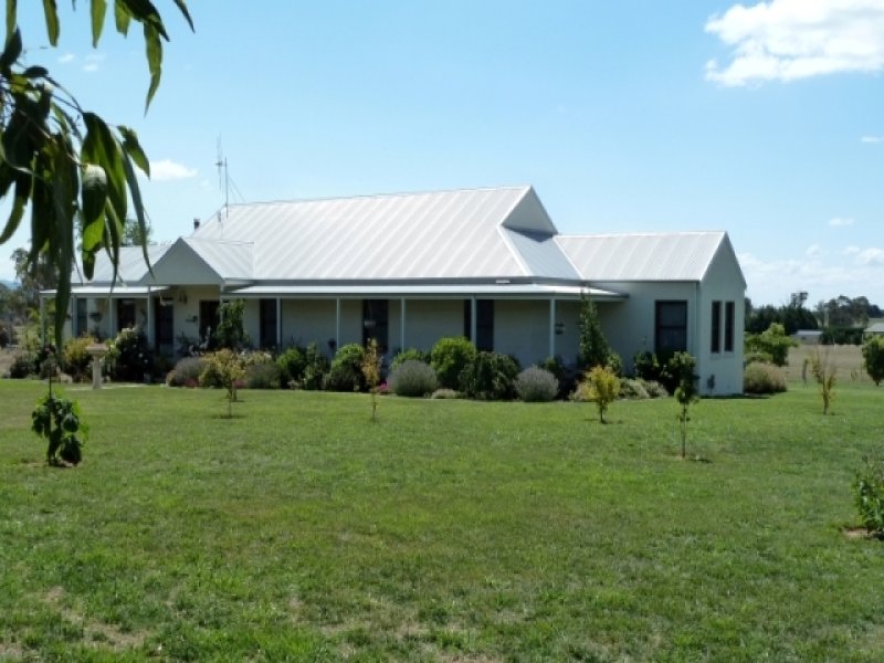 1349 Millthorpe Road, Millthorpe, NSW 2798 Property Details