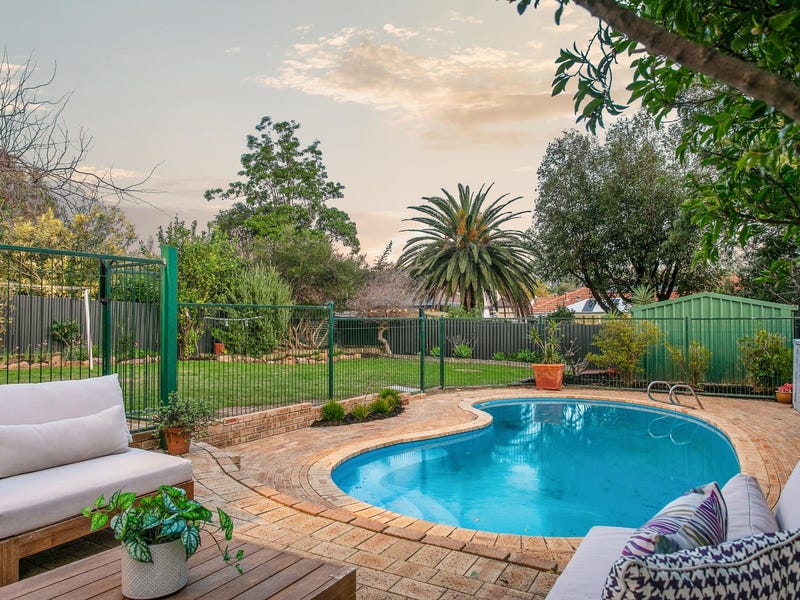 71 Peebles Road, Floreat, WA 6014