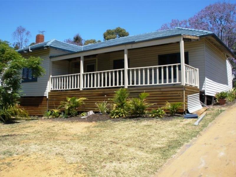 27 Grover Way, Medina, WA 6167