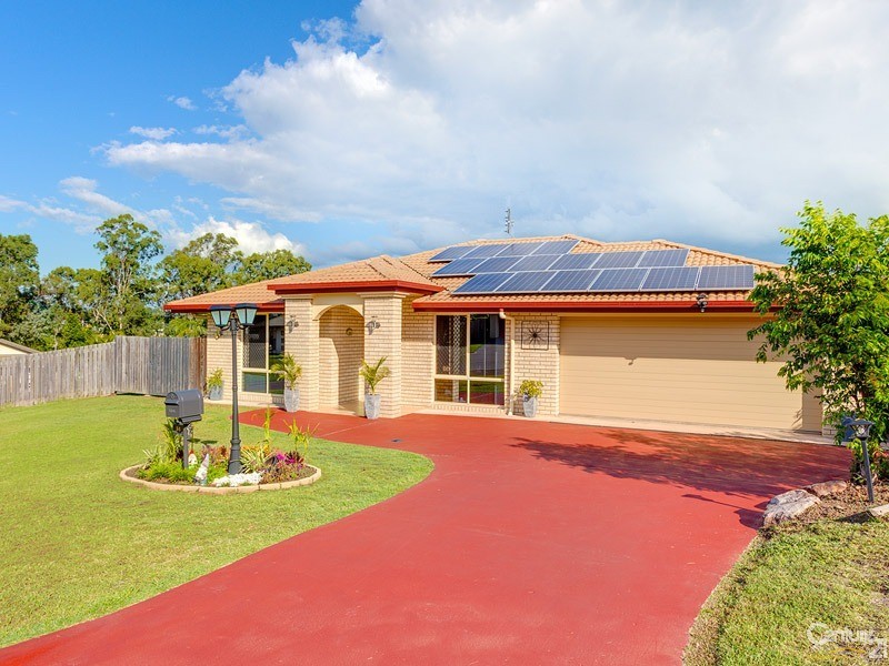 84 Gympie View Drive, Southside, QLD 4570