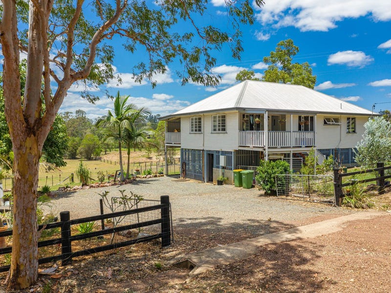 Houses for Sale in Southside, QLD 4570