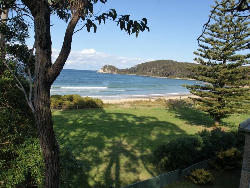 645 Beach Road, Surf Beach, NSW 2536