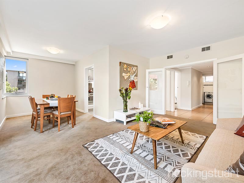 5/15 Dickens Street, Elwood, Vic 3184 Property Details