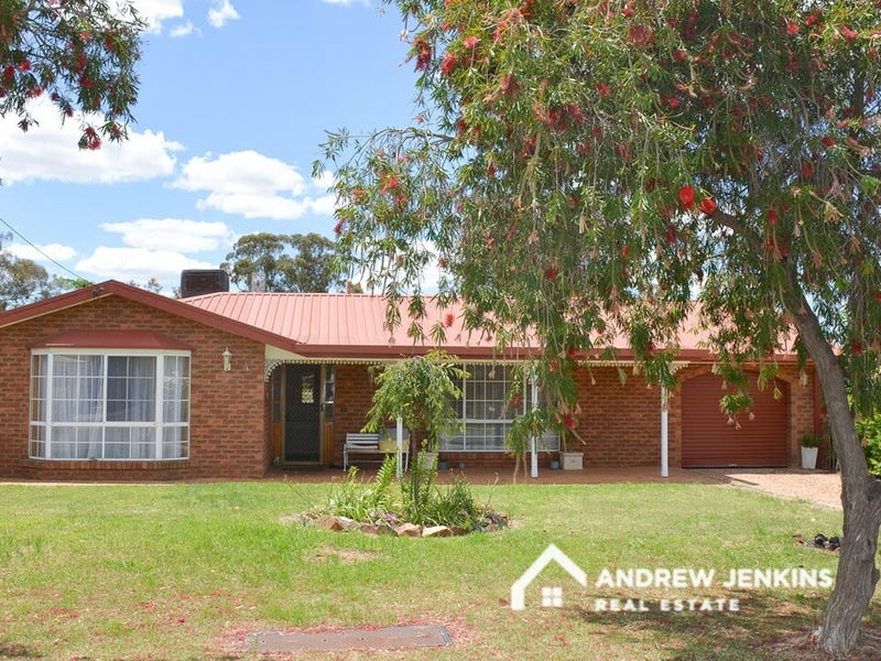 15 Corcoran St, Berrigan, NSW 2712 House for Sale