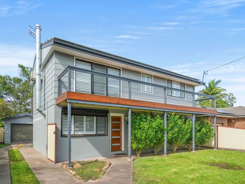 52 Kingsford Smith Drive, Berkeley Vale, NSW 2261