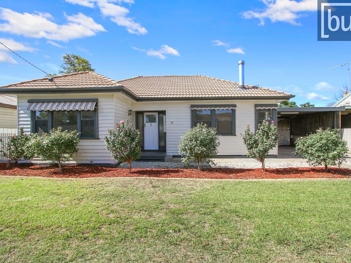 32 Howlong Rd, Rutherglen, Vic 3685 Property Details