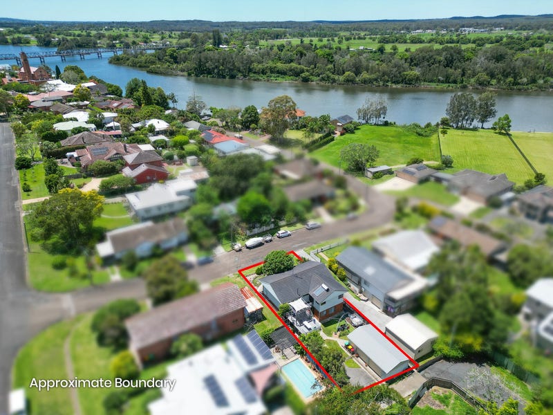 4 West End Avenue, Taree, NSW 2430 House for Sale