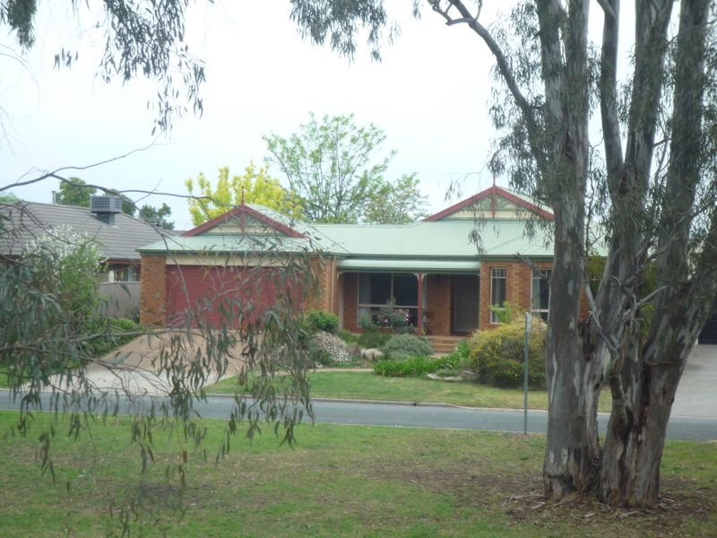 77 Hassett Street, Shepparton, Vic 3630 Property Details