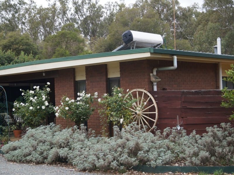 1305 Toolamba Road, Toolamba, VIC 3614