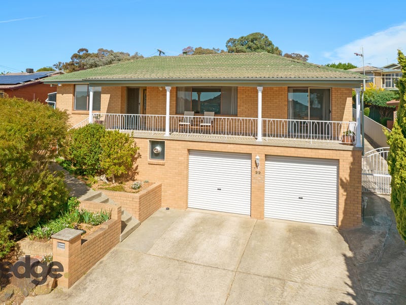 22 Holden Crescent, Wanniassa, ACT 2903 House for Sale realestate